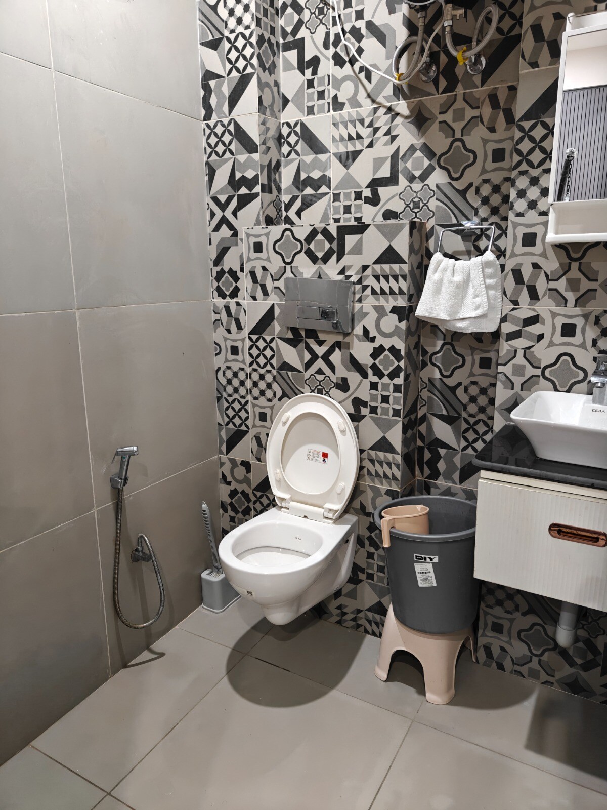 Nivasa | Studio apartment in Tapovan - Tap to explore photos