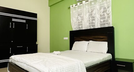 Glorys Hostel Room Type - Twin Room