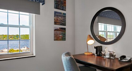 Hampton Inn Bath (Brunswick Area) Room Type - 1 KING WITH VIEW NONSMOK