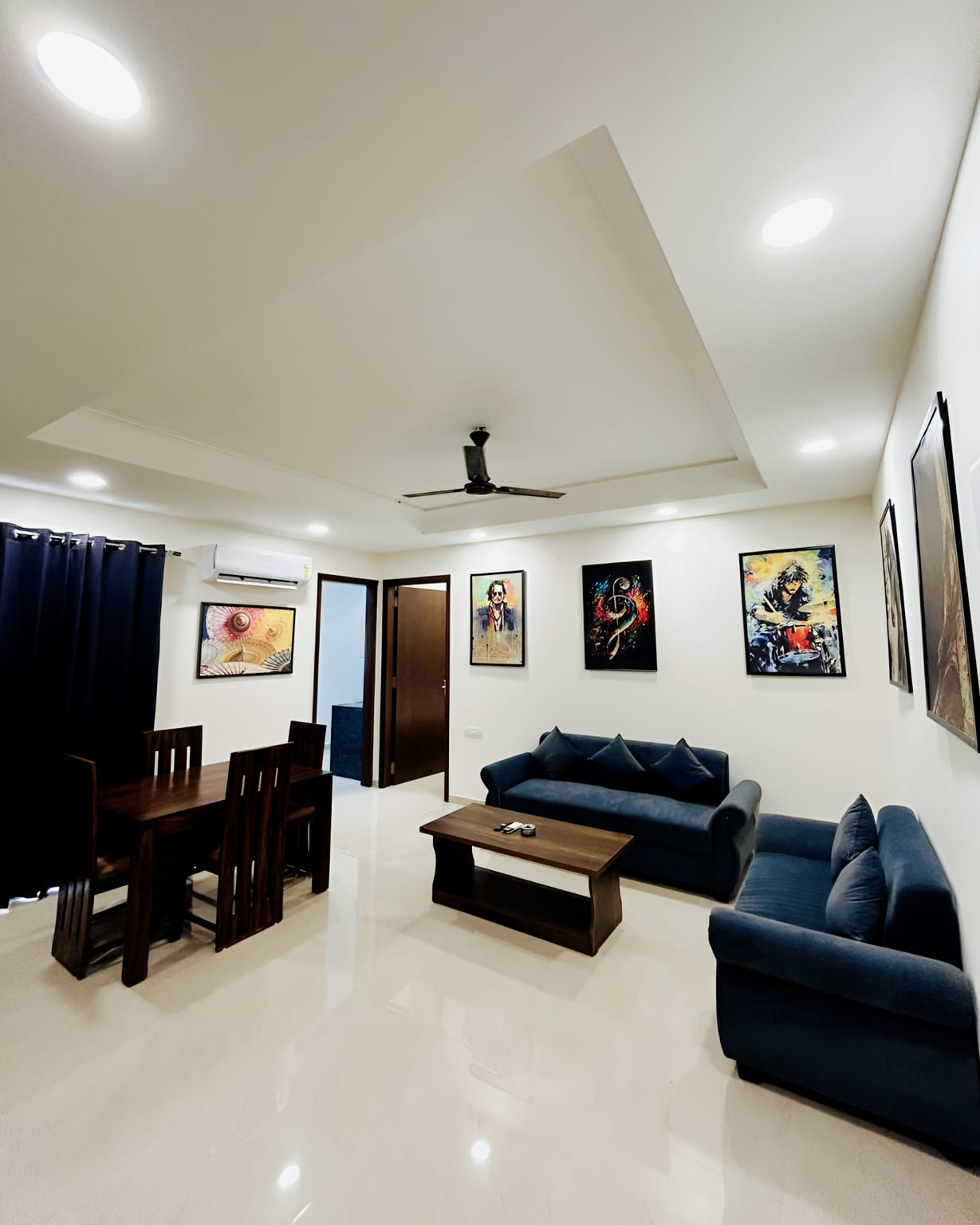 Main gallery