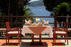 Baan Krating Phuket Resort