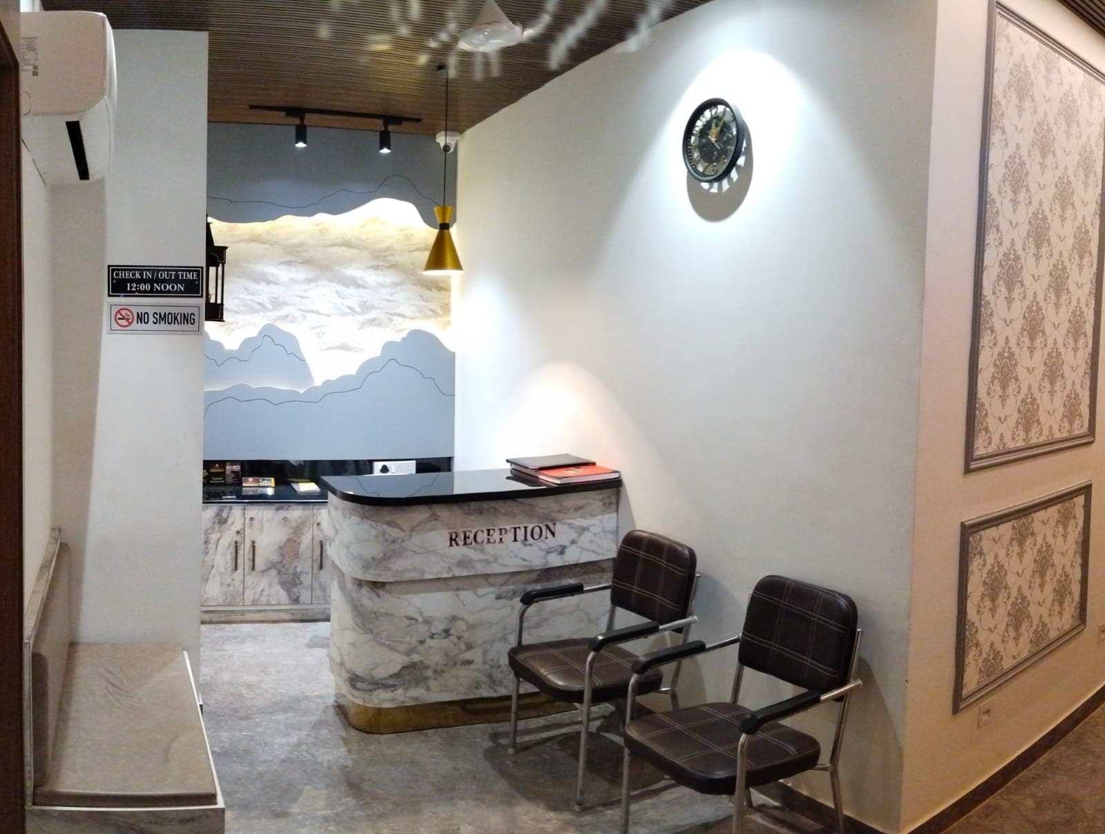 Main gallery