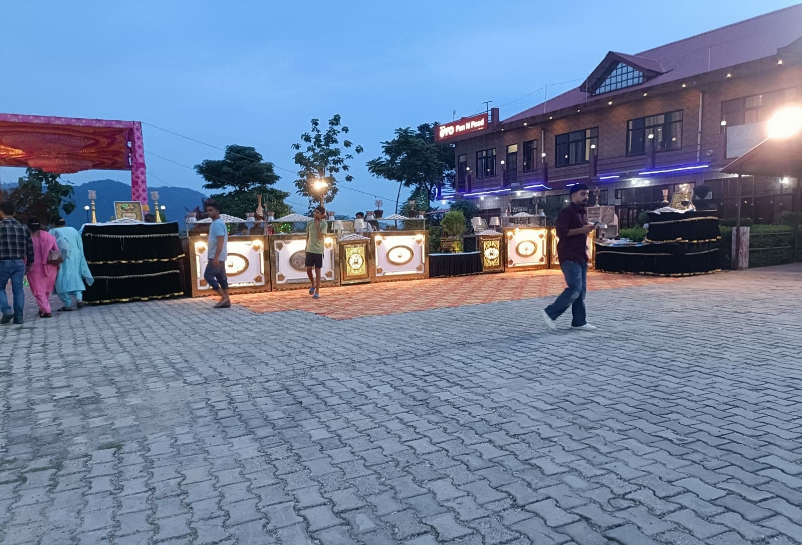 Himachal Haveli - Tap to explore photos