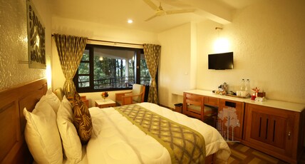 Tall Trees Resort Room Type - Saffron Grand with Private Sit Out