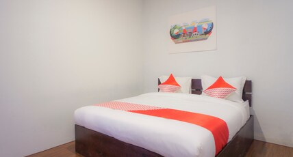 Hotel O Citra Anggrek Room Type - Indonesia Deluxe Double