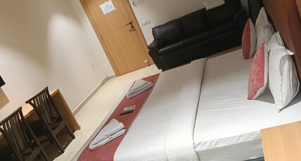 Hotel paprikas Room Type - Deluxe Room with Air Conditioning