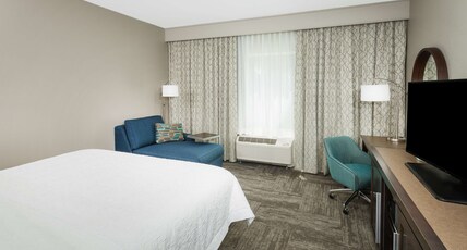 Hampton Inn by Hilton Kennebunk Kennebunkport Room Type - 1 KNG HEARING ACC NOSMOK
