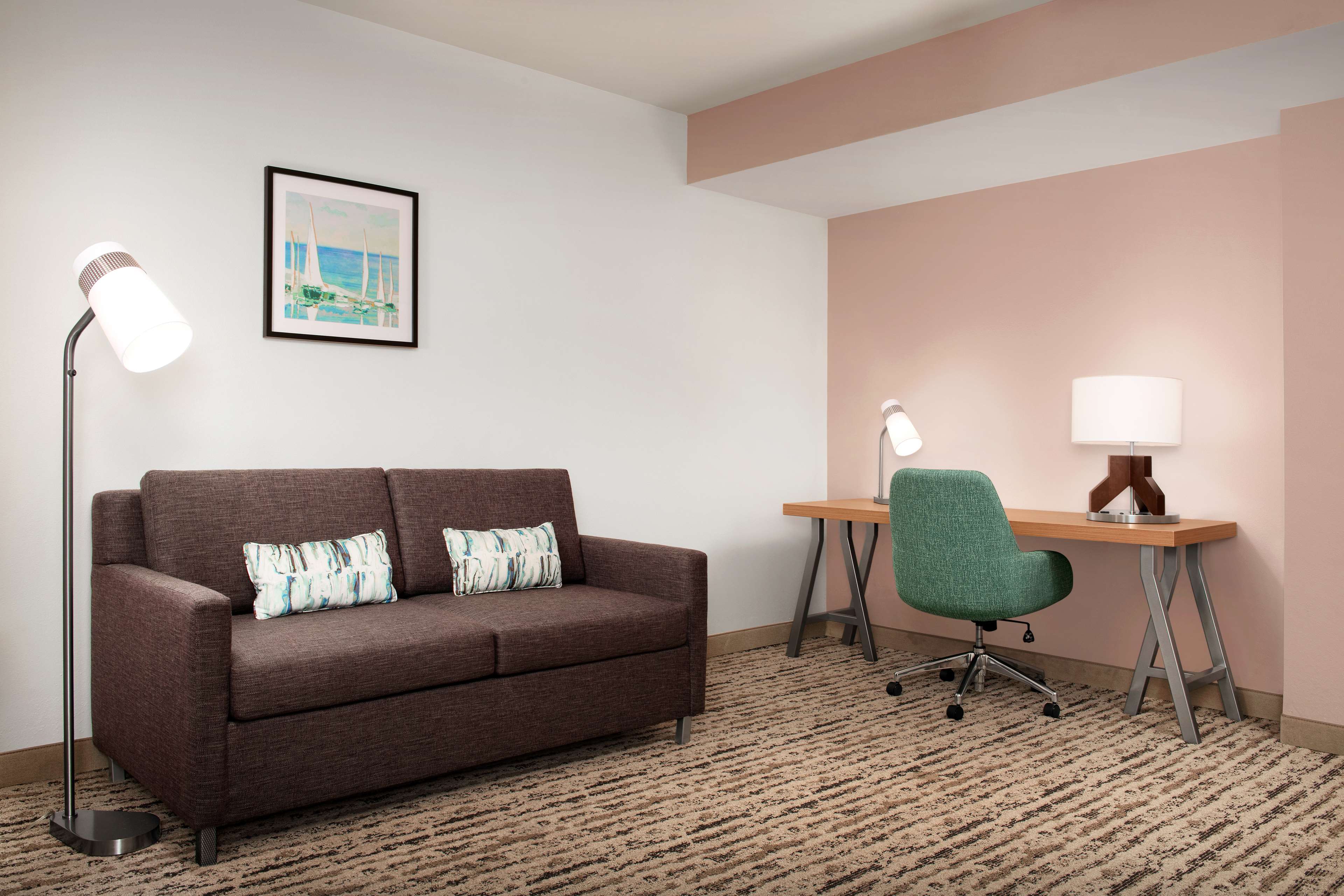 Hilton Garden Inn Solomons - Tap to explore photos