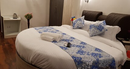 C.P. COTTAGE Room Type - Premium Honey Moon Room