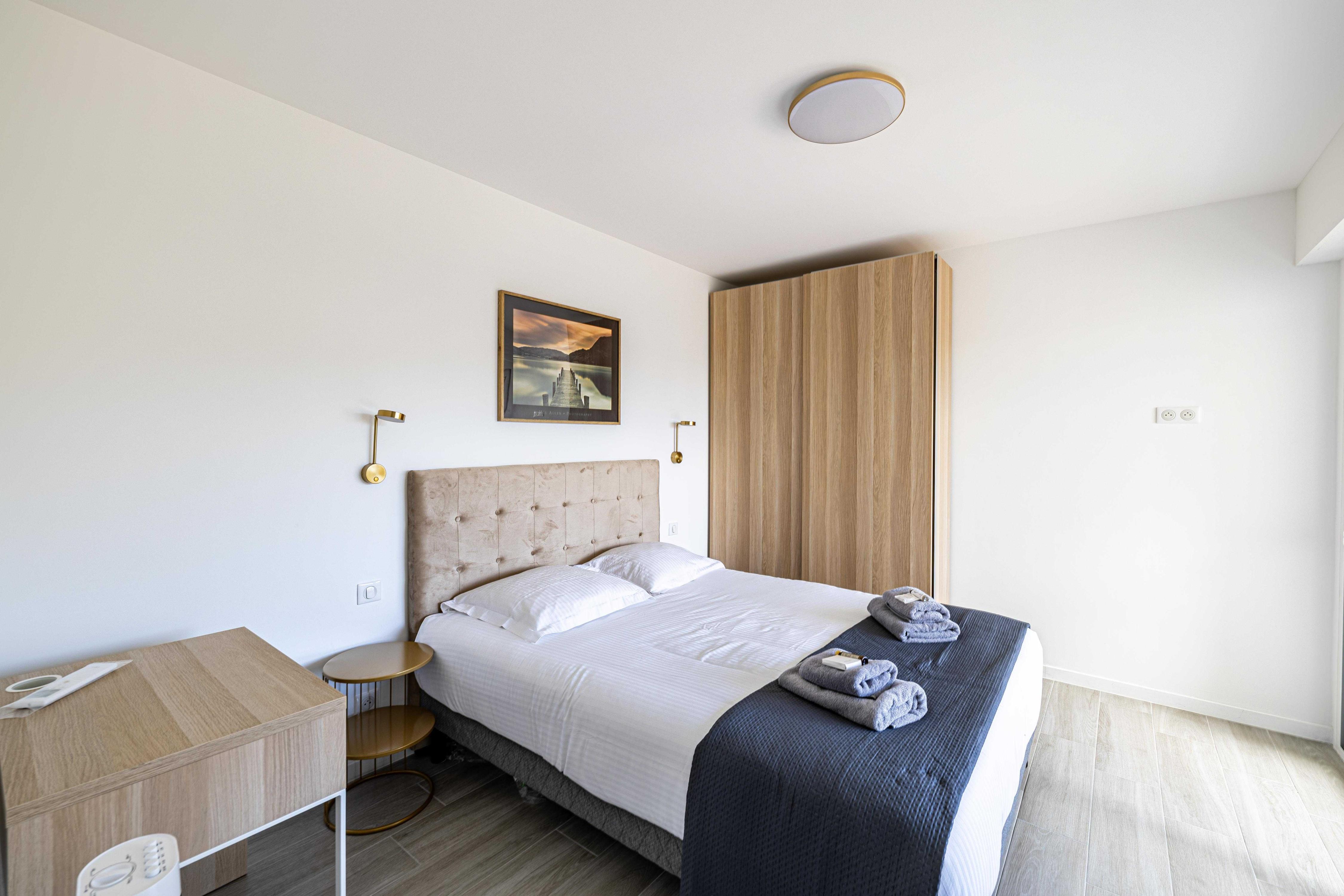Elegance and serenity with terrace, view & A/C - Tap to explore photos