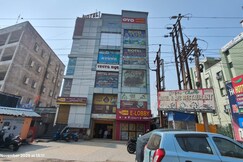 Hotel Ayush