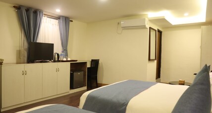 Satkar Hotel and Spa Room Type - Quad Room