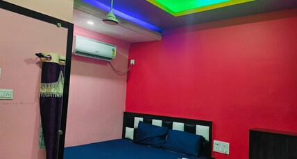 Hotel Happy House Room Type - Deluxe Room