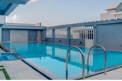 Lucent - The Homely Stay