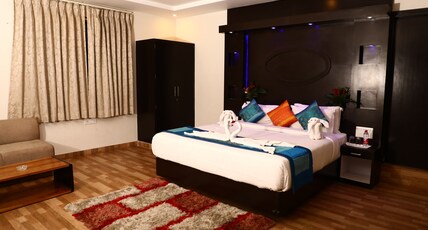  Hotel Om Palace-Ajmer Road Room Type - Suite Room