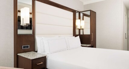 Hilton Boston Park Plaza Room Type - 1 KING BED SUPERIOR ROOM