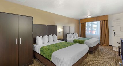 Best Western Mesquite Inn Room Type - 2 Queen Beds, Non-Smoking, High Speed Internet Access, Coffee Maker, Iron And Ironing Board, Hairdry Best Western Mesquite Inn Room Type - 2 Queen Beds, Non-Smoking, High Speed Internet Access, Coffee Maker, Iron And Ironing Board, Hairdry