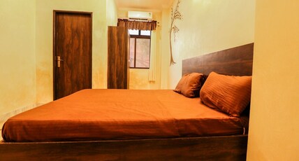 Nikunj Hotel Room Type - Deluxe Room