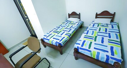 kallungal square Room Type - Airconditioned Double Room with attached bathroom