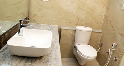 Hotel Meera Room Type - Executive Room