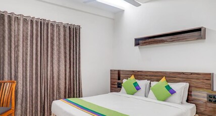 Hotel Shiva's Room Type - Deluxe Non AC Room
