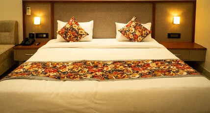 Hotel The R S Grand Room Type - PREMIUM Room