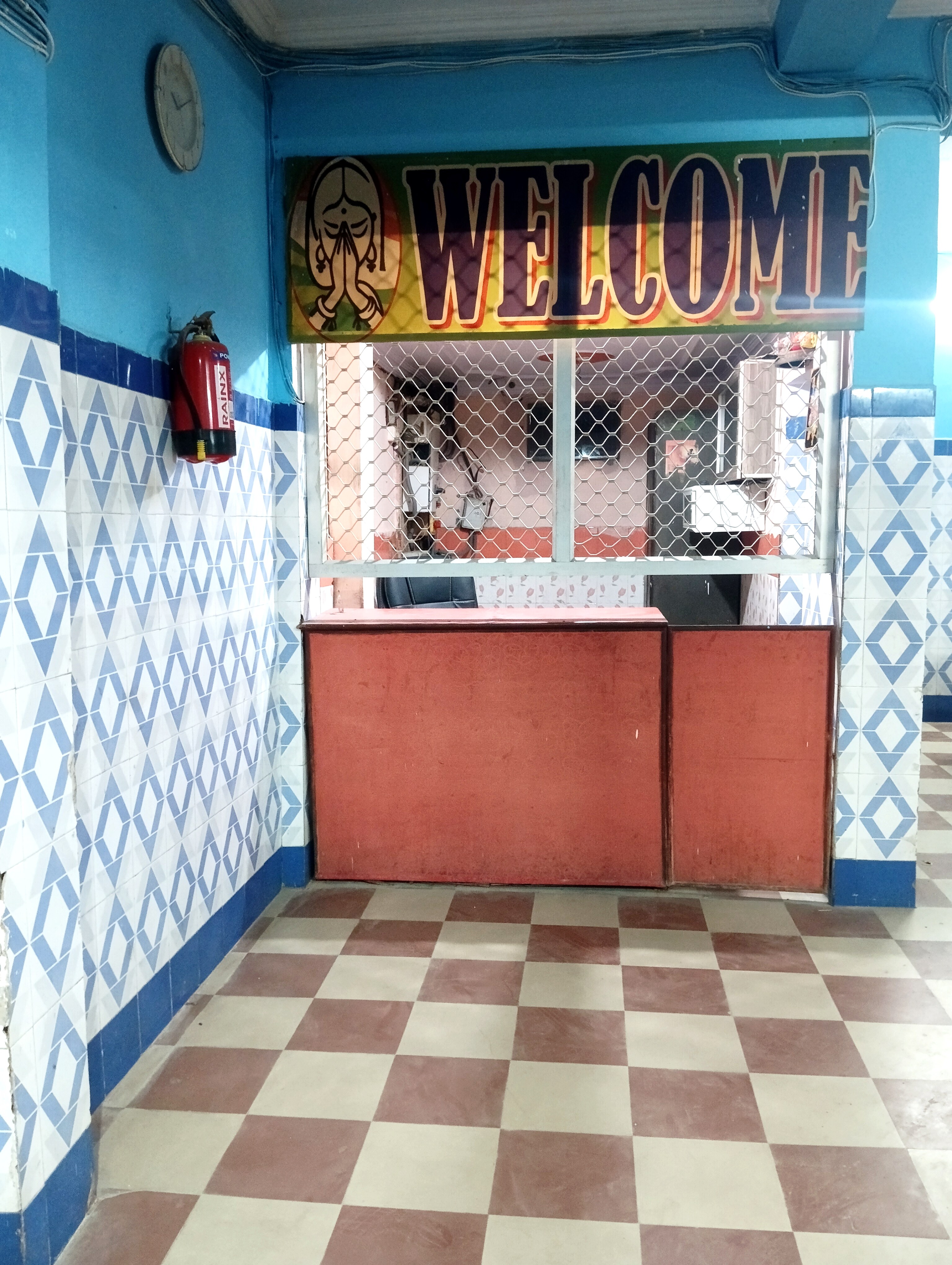 Shubham Guest House - Tap to explore photos