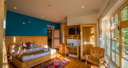 Rainbow Hostelier - A Boutique Stay Room Type - Superior Deluxe Room