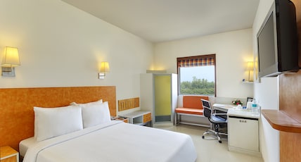 Hometel Roorkee - A Sarovar Hotel Room Type - Superior Room - 1 Double Bed 22SQM Free WiFi Shower Hometel Roorkee - A Sarovar Hotel Room Type - Superior Room - 1 Double Bed 22SQM Free WiFi Shower