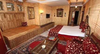 WelcomHeritage Grace Hotel Room Type - Deluxe Room