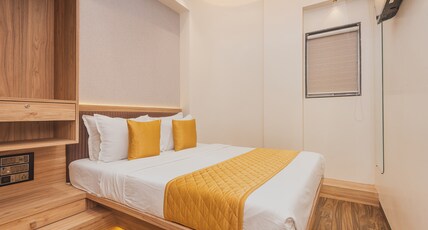 HOTEL LEXUS7 Room Type - Premium Deluxe Room