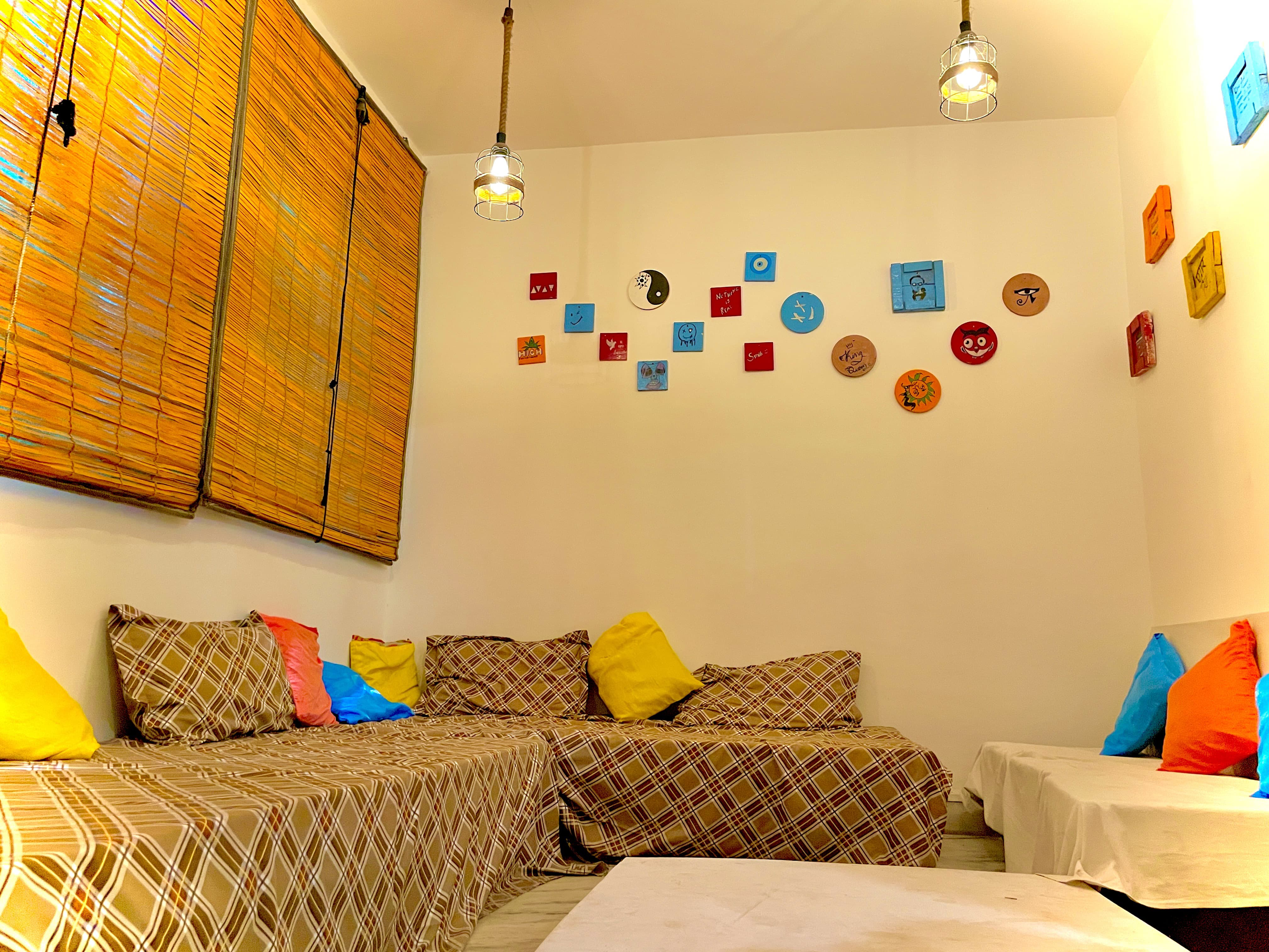COZY NEST Homestay & Rooftop Cafe - Tap to explore photos