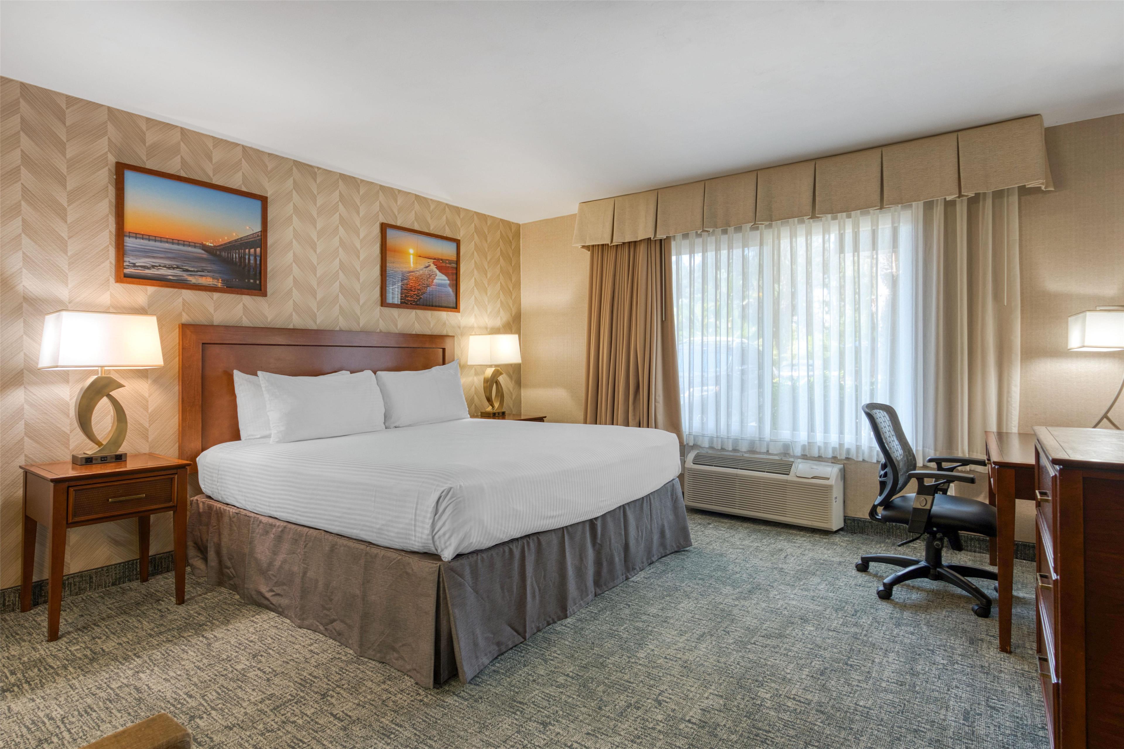 Best Western Seven Seas - Tap to explore photos