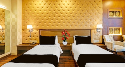 Palette by CheckIn Zero Mile Sitabuldi Formerly Gangakashi Room Type - Deluxe with Twin Bed Palette by CheckIn Zero Mile Sitabuldi Formerly Gangakashi Room Type - Deluxe with Twin Bed