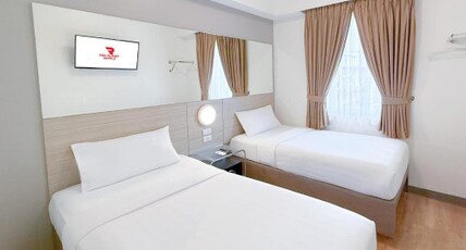 Red Planet Quezon City Timog Room Type - Twin Room