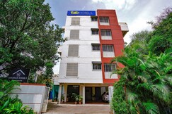 FabHotel Vardhan House II