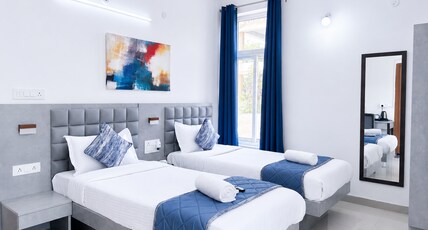 Axon Stays Genome Room Type - Premium Twin Room