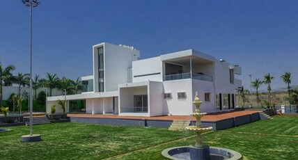 Lake family vibes 6BHK Room Type - Lake family vibes 6BHK