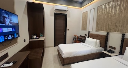 Saltstayz Autograph Connaught Place Room Type - Deluxe Twin Room Saltstayz Autograph Connaught Place Room Type - Deluxe Twin Room