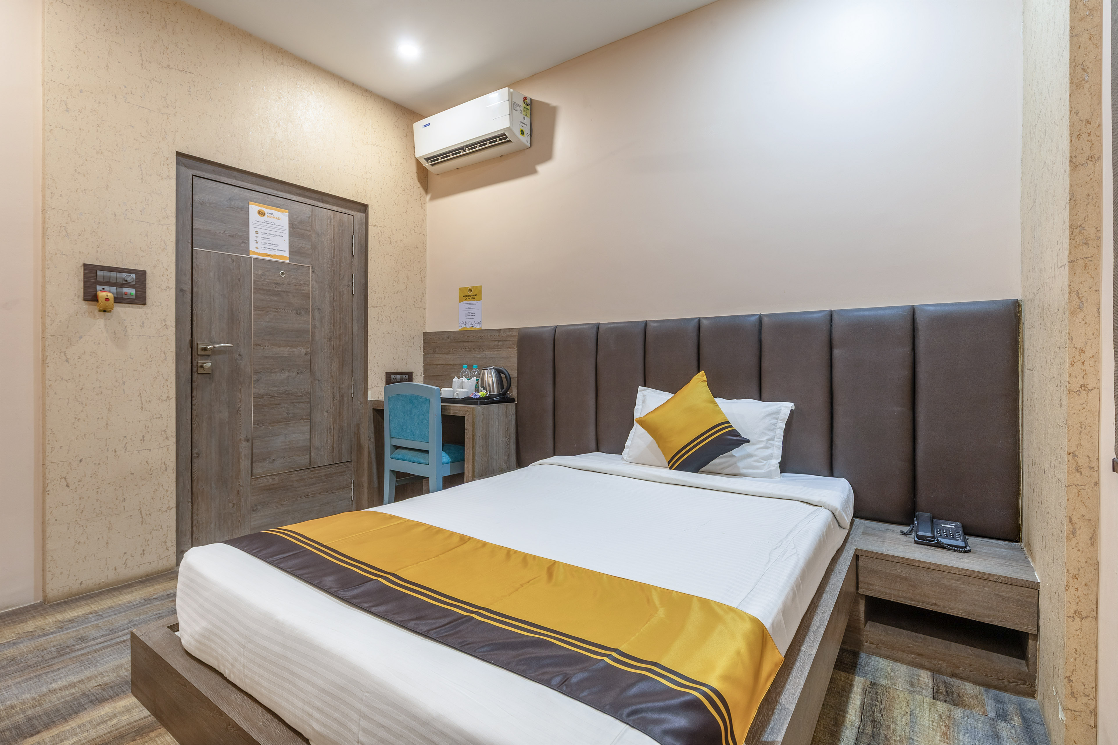 Itsy Hotels Relax - Tap to explore photos