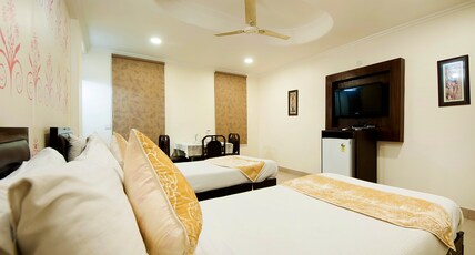 Hotel Dakha International Room Type - Triple Bedded Room