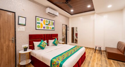Hotel Vedic Vista Room Type - Suite Room