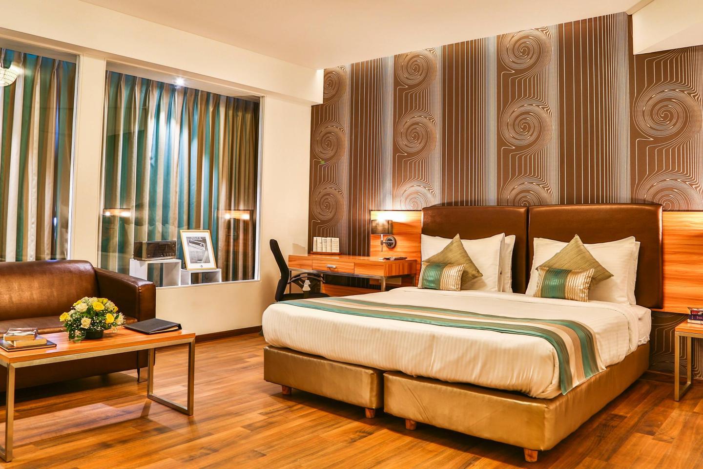 T24 Residency Mumbai International Airport Hotel - Tap to explore photos