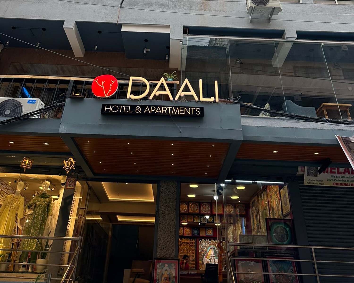 Daali Hotel and Apartment - Tap to explore photos