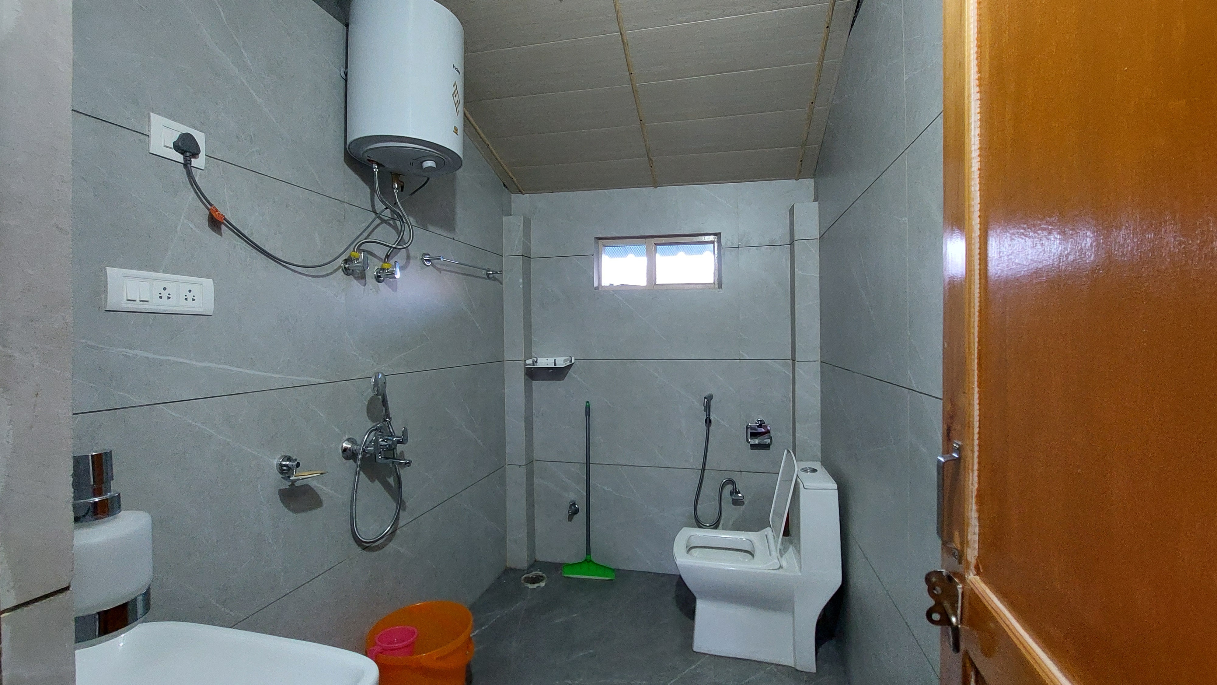 Jai Maa Durga Cottage & Home Stay - Tap to explore photos