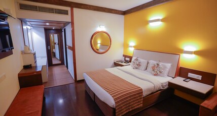 Hotel Vrishali Executive Room Type - Premium Room