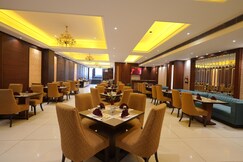 HOTEL KOHINOOR PALACE