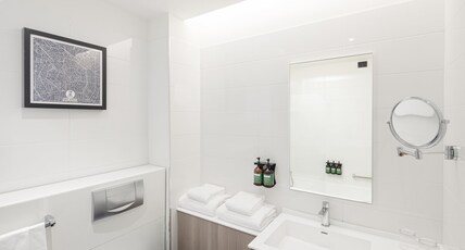 Crowne Plaza Milan - Linate Room Type - 1 King Standard Worklife