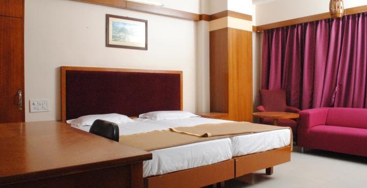 Hotel Isha, Talegaon Dabhade - Tap to explore photos