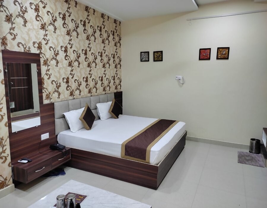 Hotel Awadh - Tap to explore photos